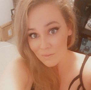 Meet your Posher, Eleanore